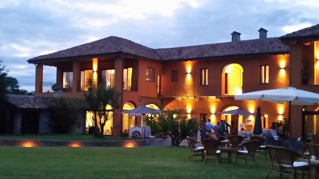 Hotel Equirelais à Lomnago Extérieur photo